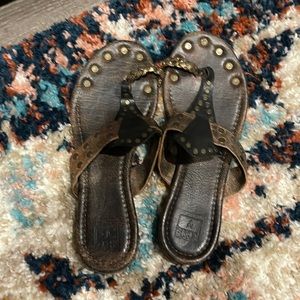 Frye toe ring sandals